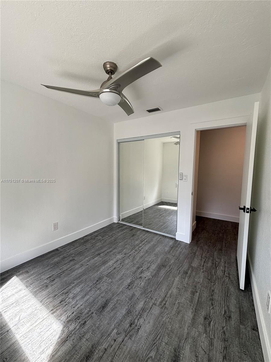 DEVON-AIRE VILLAS SEC 7 - Residential