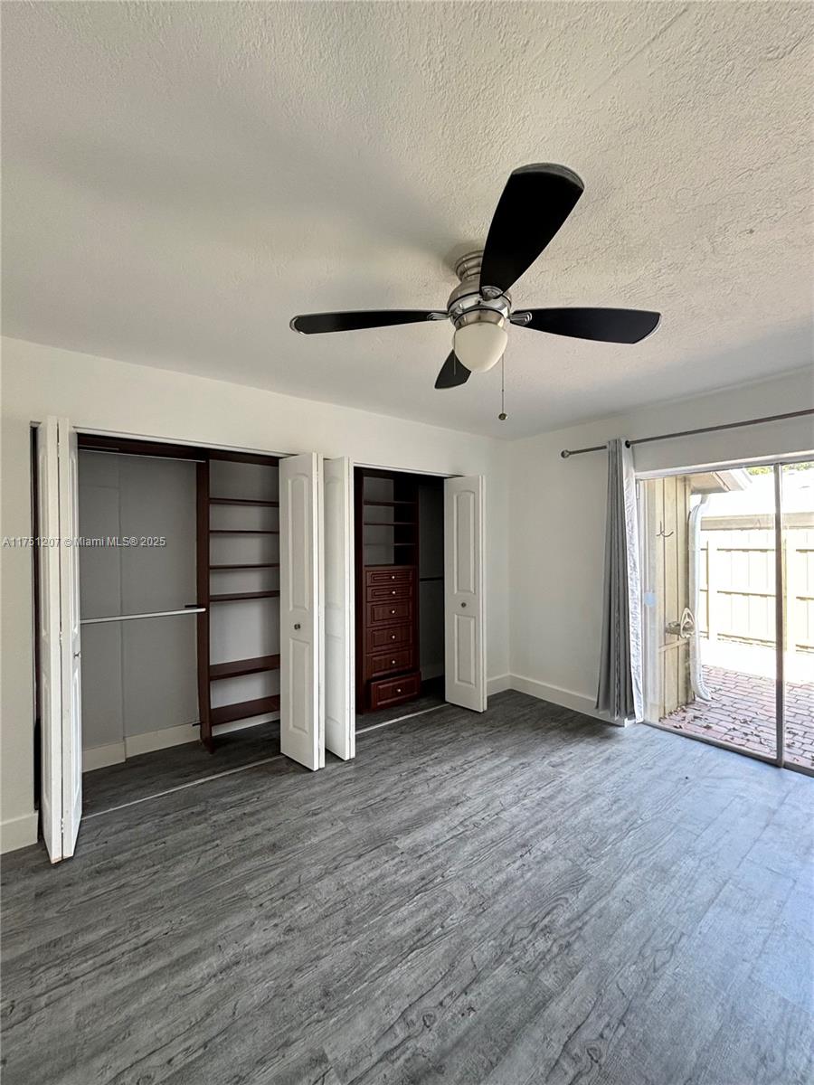 DEVON-AIRE VILLAS SEC 7 - Residential