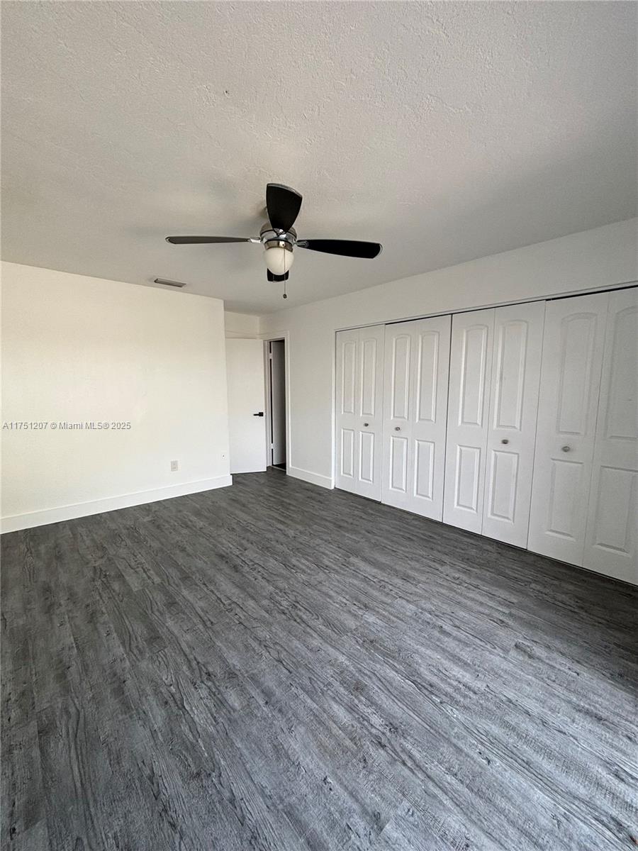 DEVON-AIRE VILLAS SEC 7 - Residential