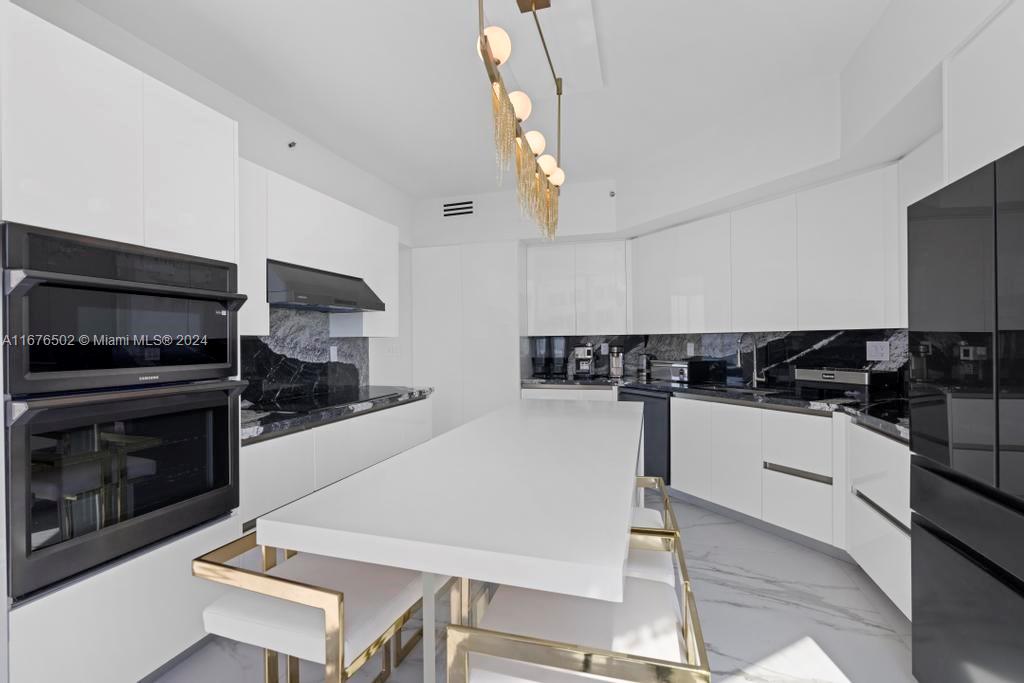 PORTOFINO TOWER CONDO - Residential