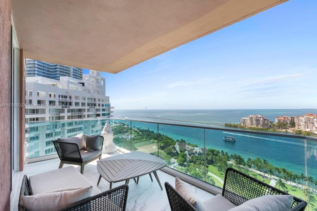 PORTOFINO TOWER CONDO - Residential