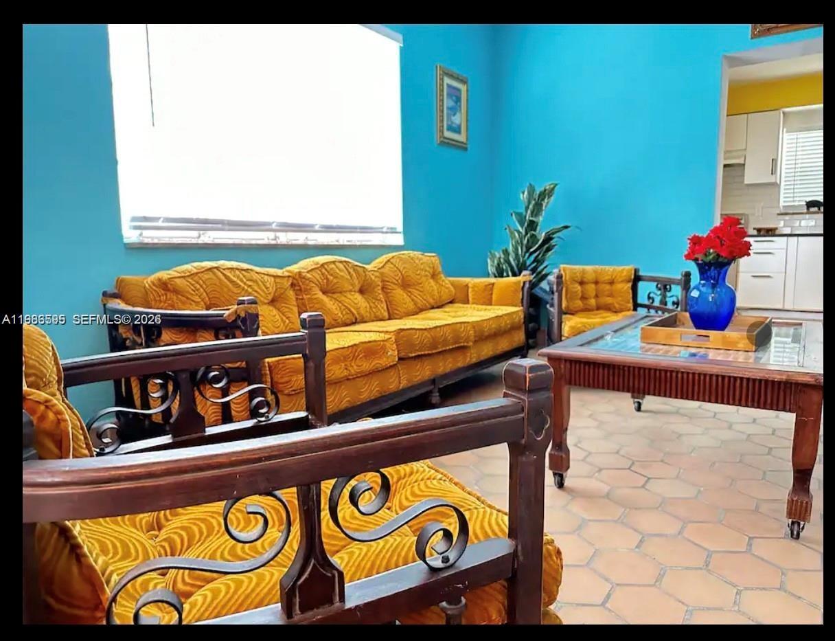 BRICKELL RIVERVIEW - Residential Lease