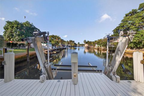 Photo of 371 SE 3rd St, Pompano Beach, FL 33060 (MLS # A11943824)