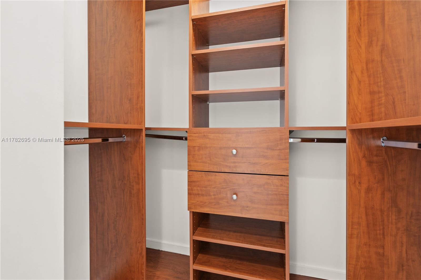 5300 PASEO CONDO - Residential