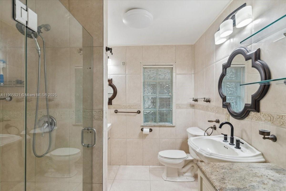 SILVER LAKES AT PEMBROKE - Residential Lease