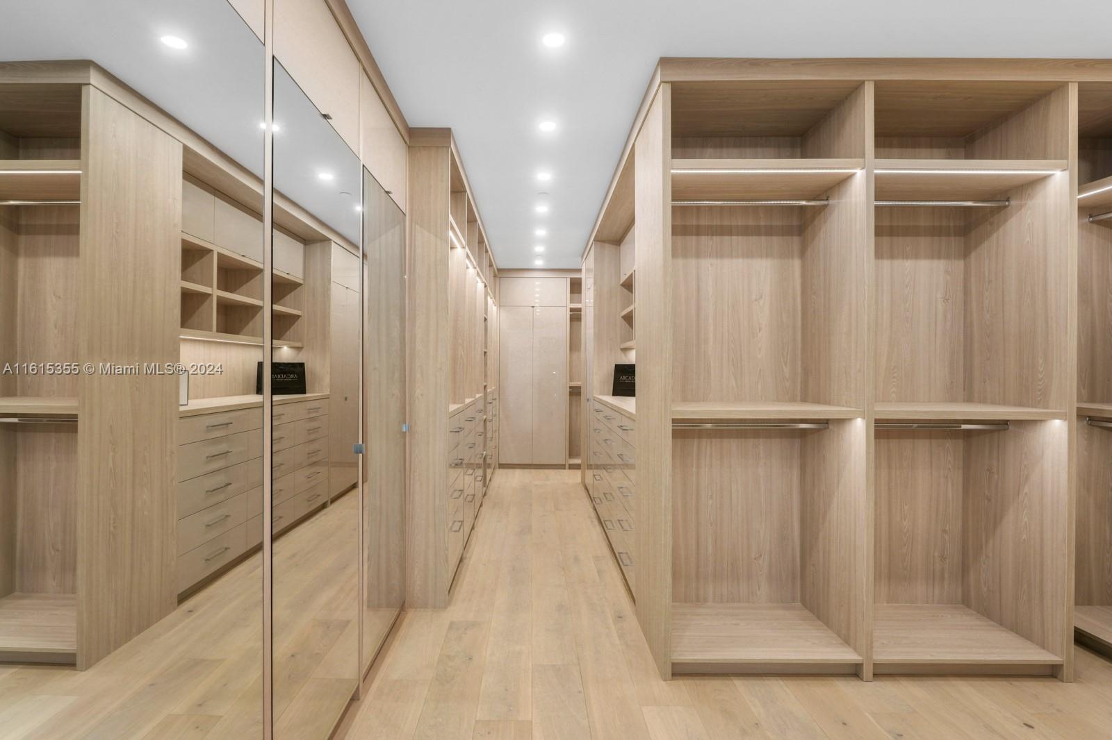ACQUALINA OCEAN RESIDENCE - Residential