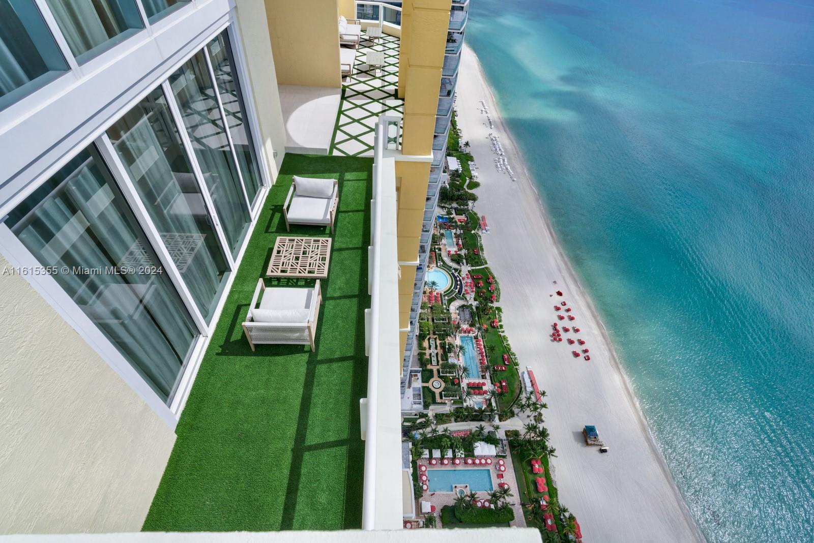 ACQUALINA OCEAN RESIDENCE - Residential