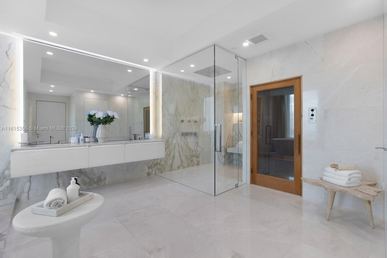 ACQUALINA OCEAN RESIDENCE - Residential