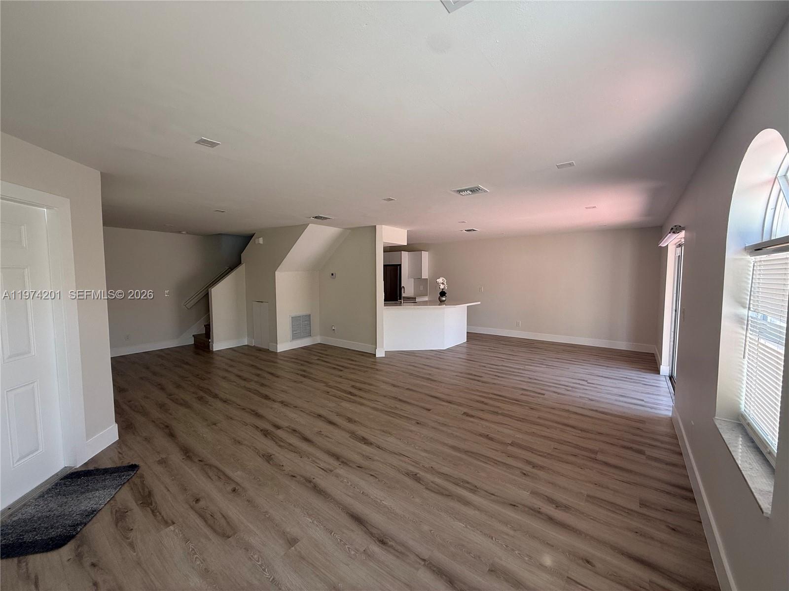 SOMERSET FOUR REPLAT - Residential