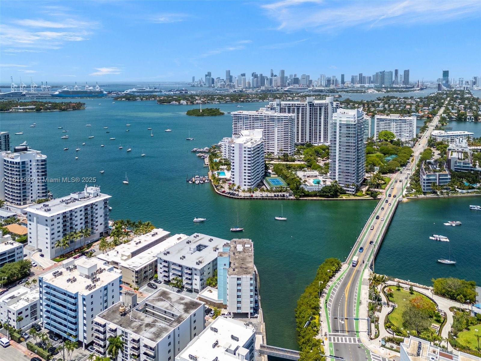 BONNE VIE CONDO - Residential