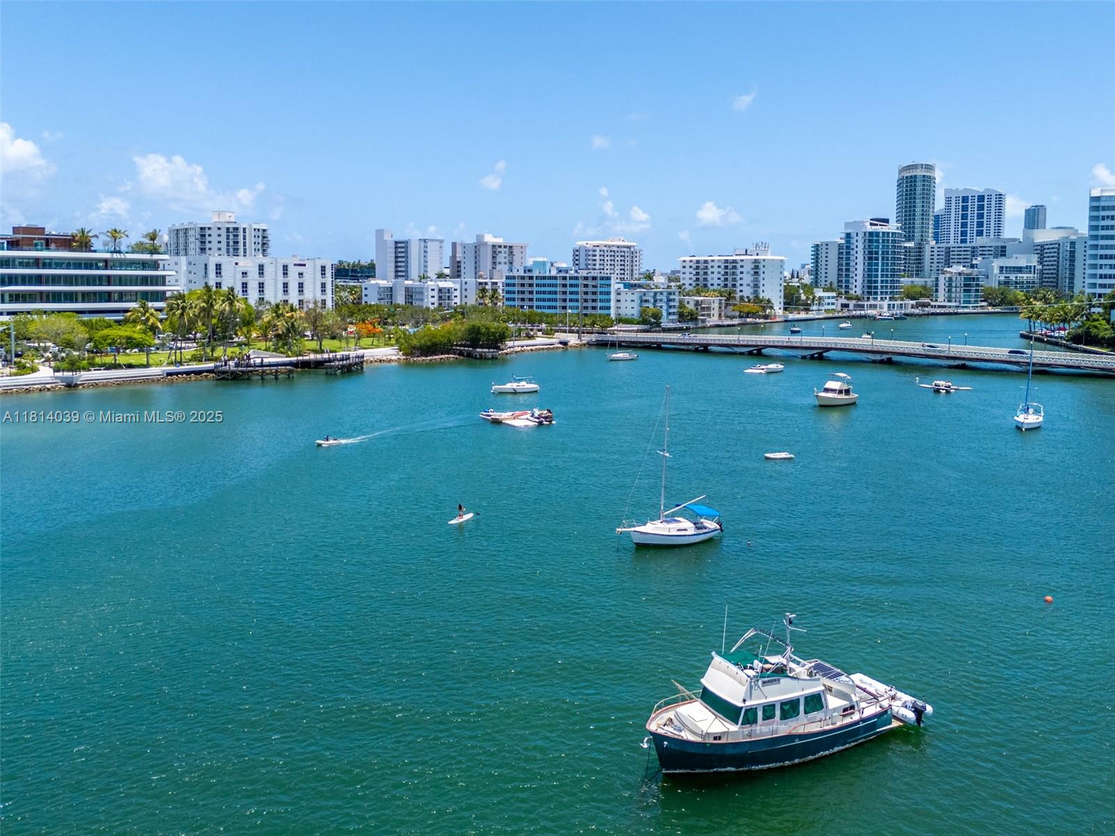 BONNE VIE CONDO - Residential