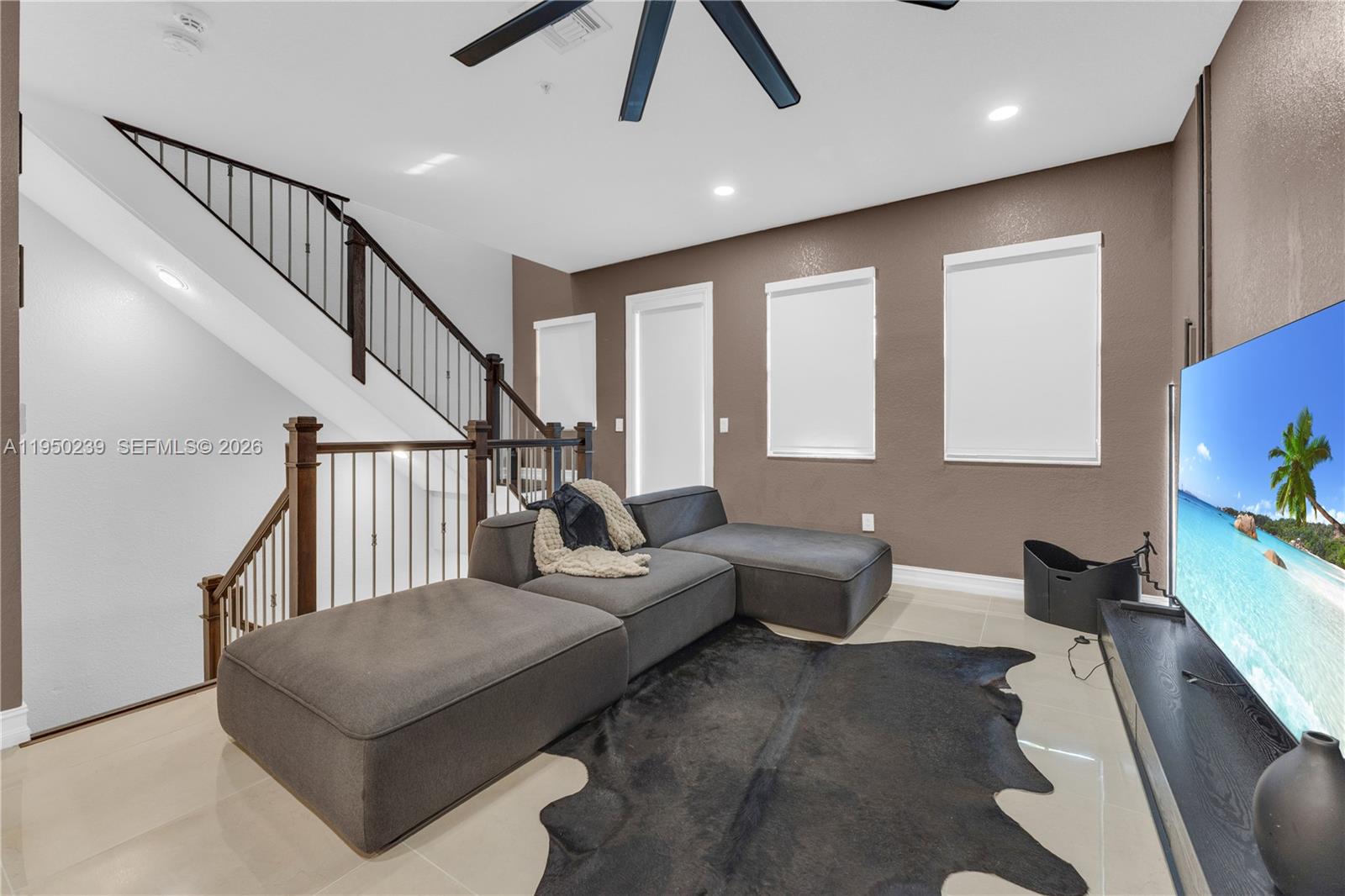 PEMBROKE LAKES SOUTH - Residential