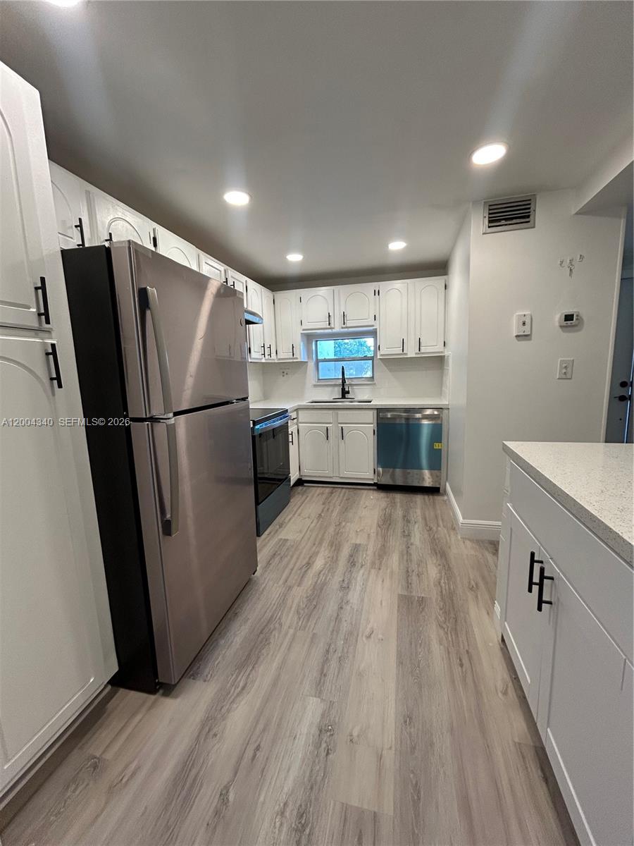 8962 S Hollybrook Blvd 202