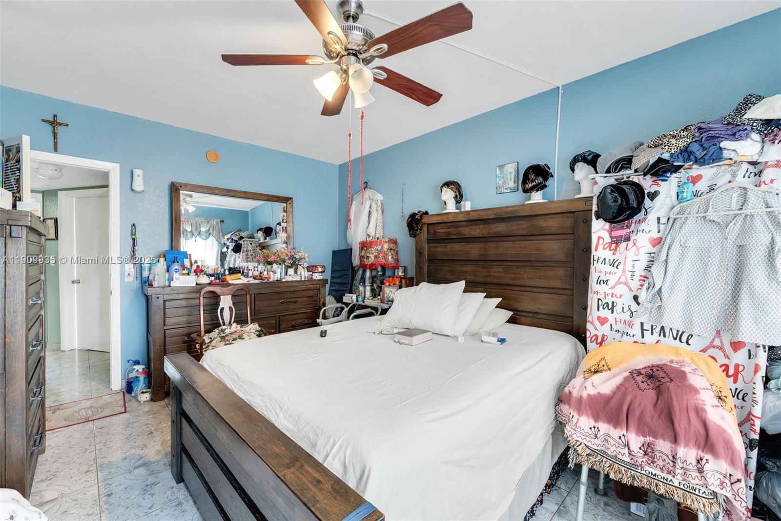 SUNSET PALM VILLAS CONDO - Residential