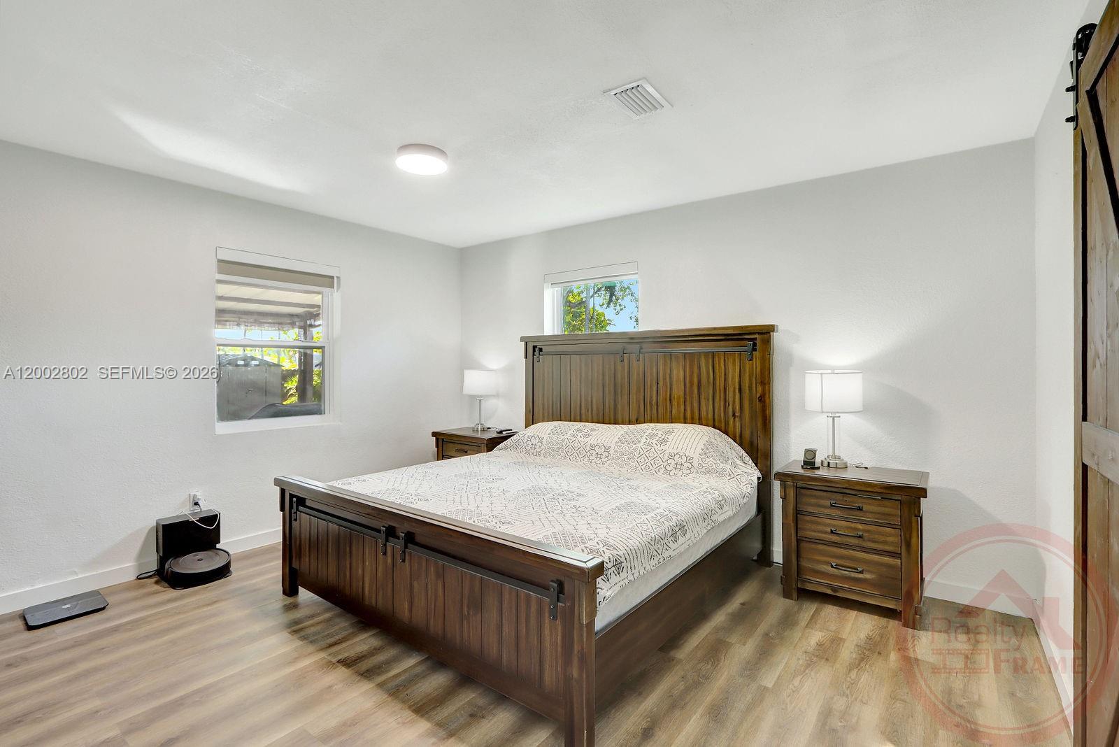 WESTWOOD LAKE 9TH ADDN - Residential Lease