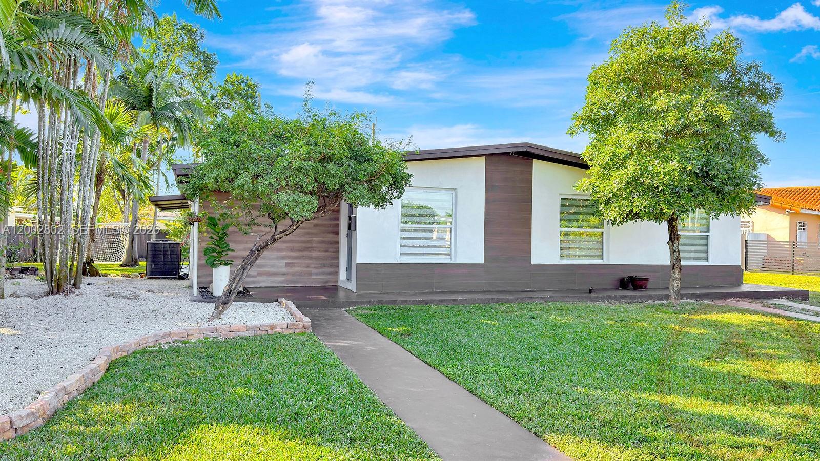 WESTWOOD LAKE 9TH ADDN - Residential Lease