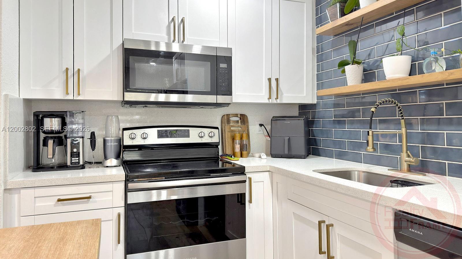 WESTWOOD LAKE 9TH ADDN - Residential Lease