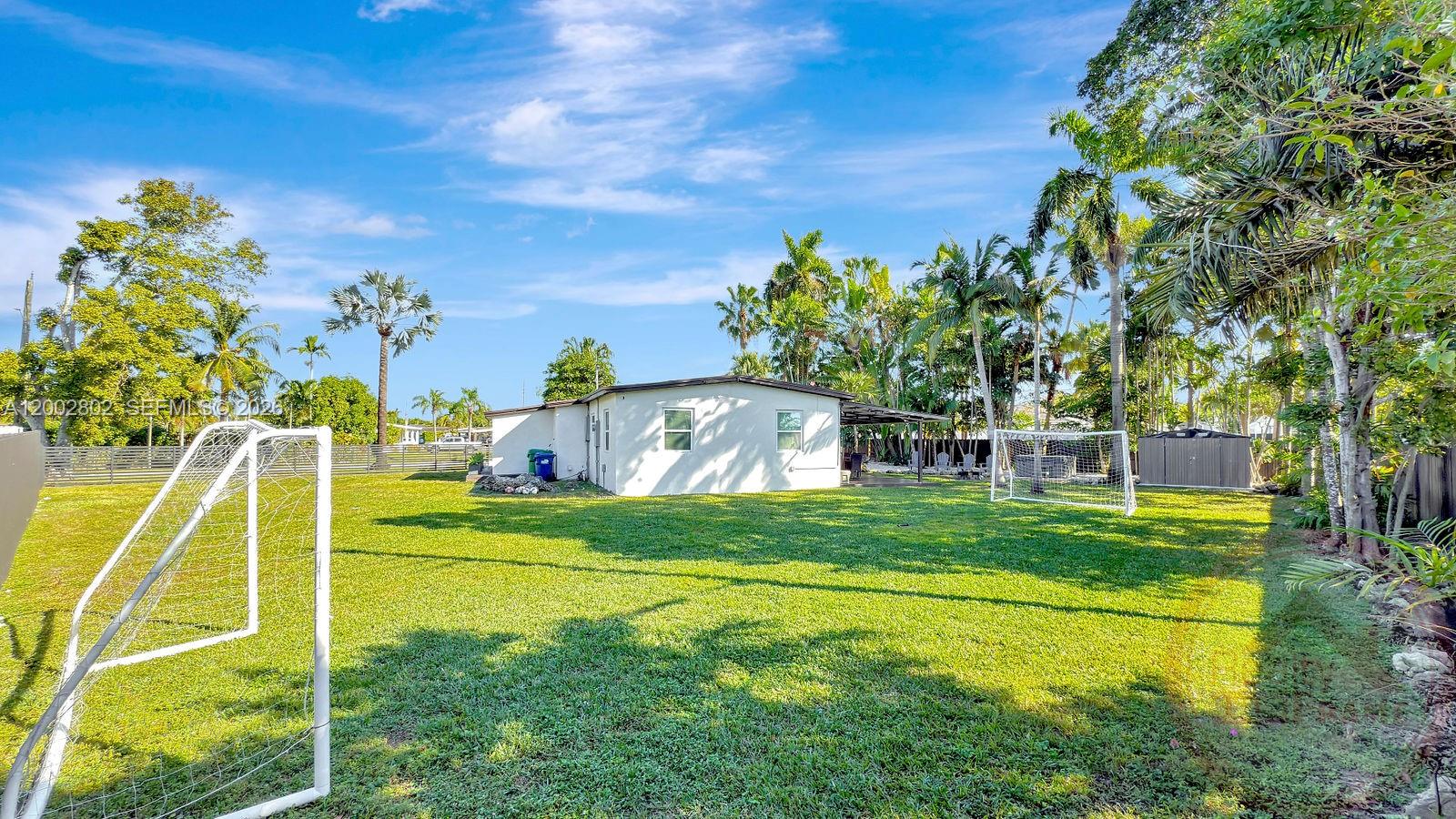 WESTWOOD LAKE 9TH ADDN - Residential Lease