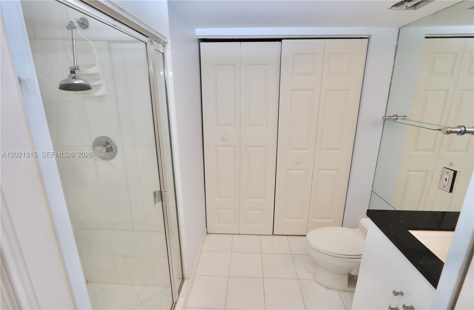 MYSTIC POINTE TOWER 500 C - Residential