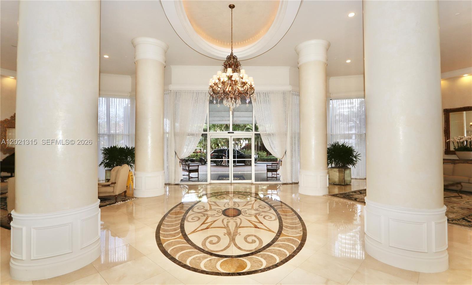 MYSTIC POINTE TOWER 500 C - Residential