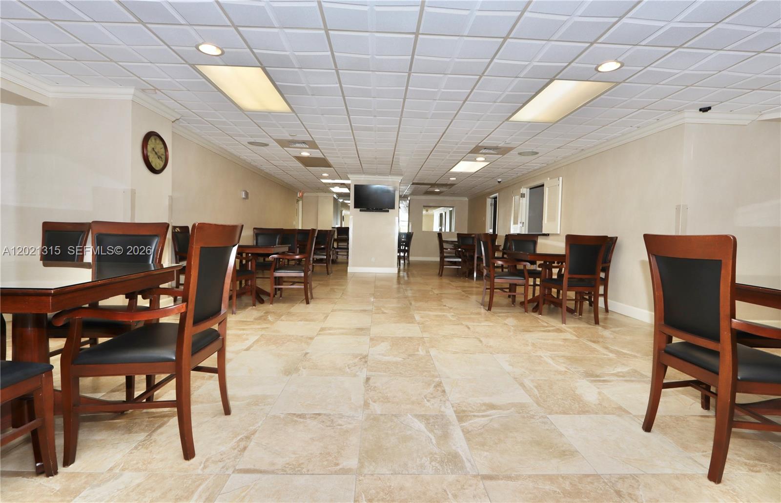 MYSTIC POINTE TOWER 500 C - Residential