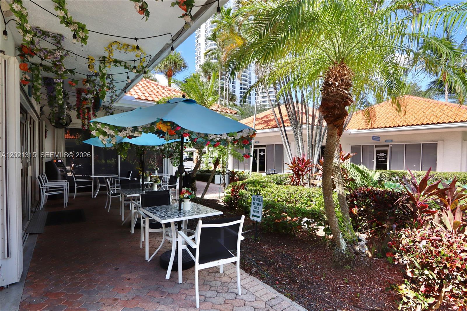 MYSTIC POINTE TOWER 500 C - Residential