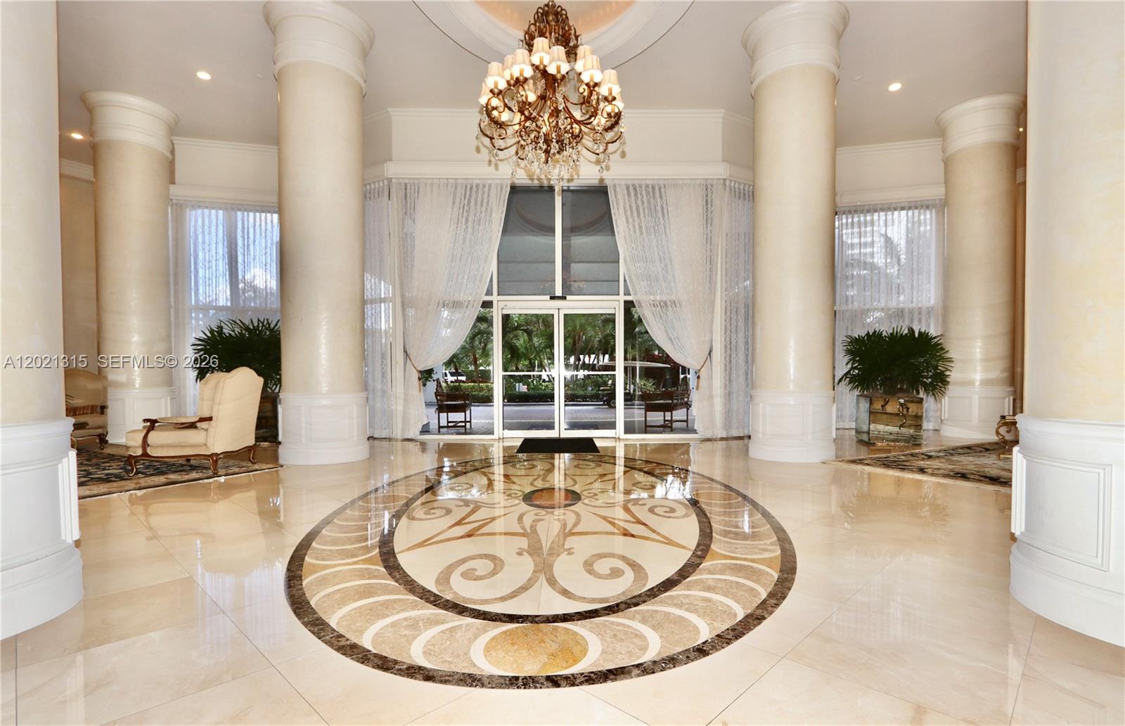 MYSTIC POINTE TOWER 500 C - Residential