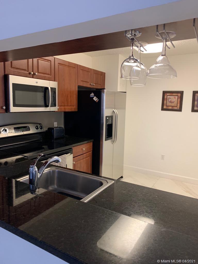 VALENCIA AT DORAL CONDO N - Residential