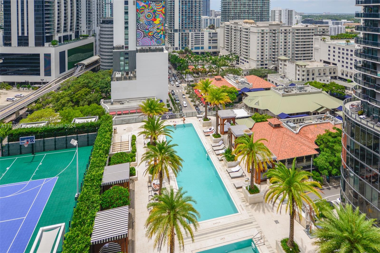 SLS LUX - Residential