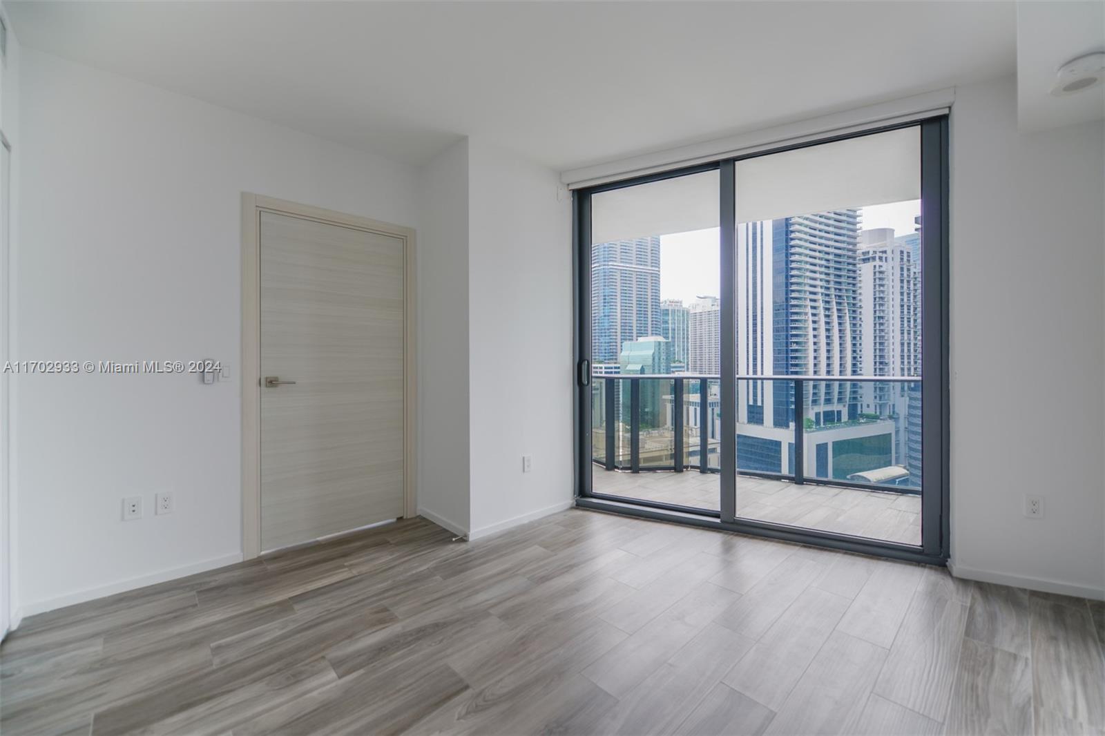 SLS LUX - Residential