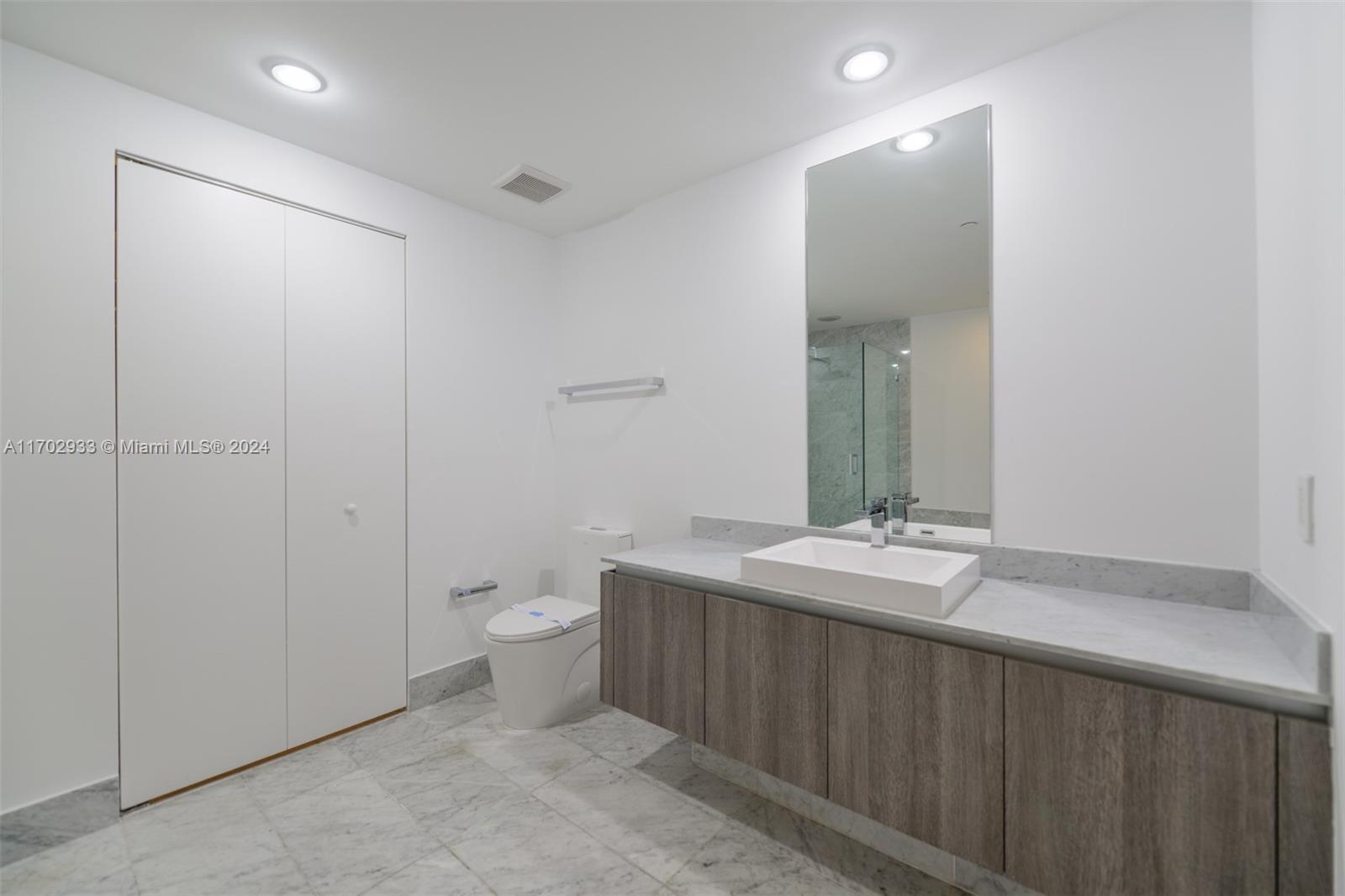 SLS LUX - Residential