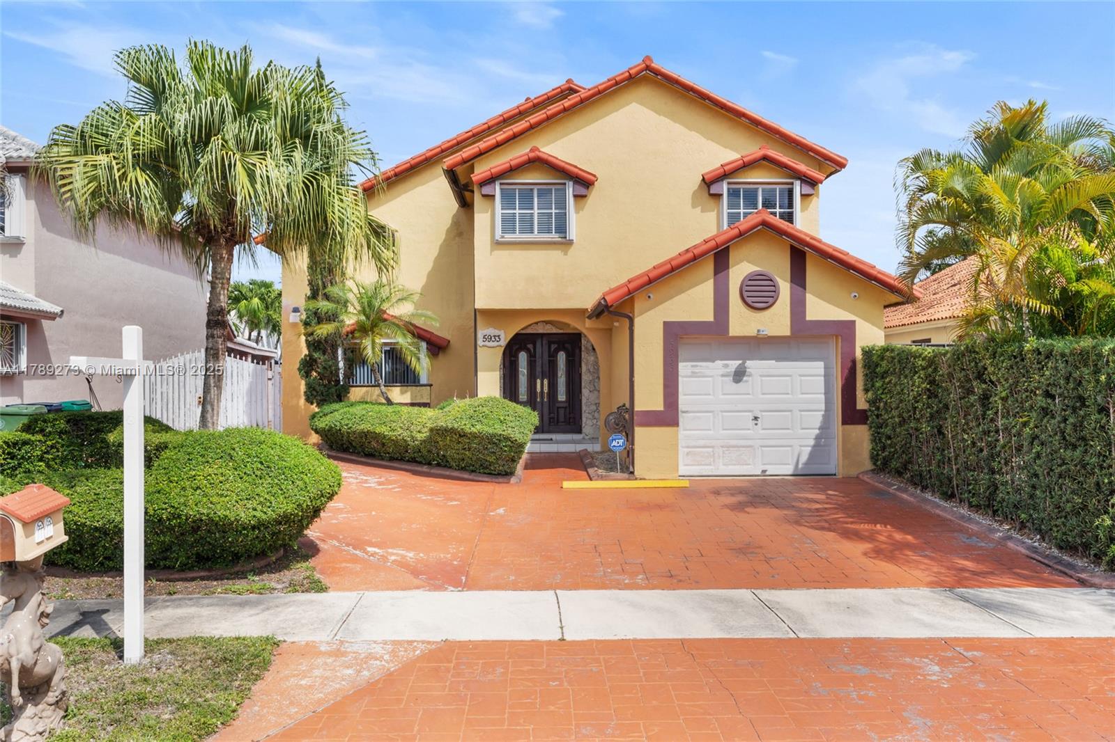 5933 Sw 151st Pl, Miami, Broward County, Florida - 3 Bedrooms  
3 Bathrooms - 