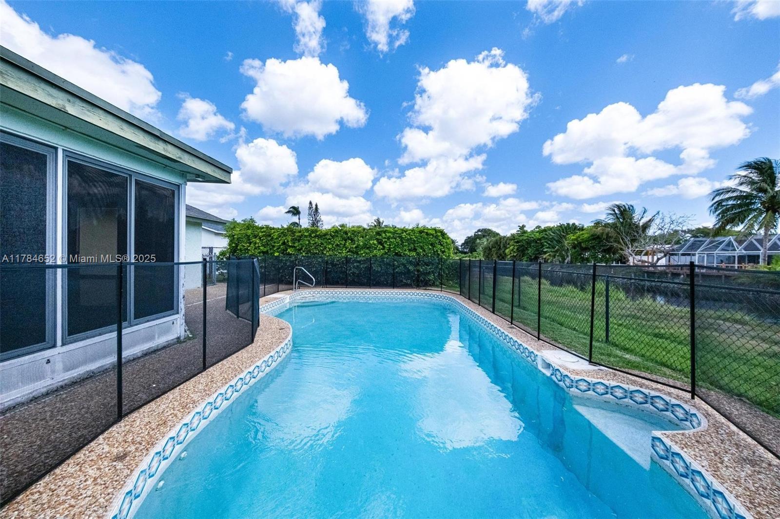 AMERICAN HOMES AT BOCA RA - Residential