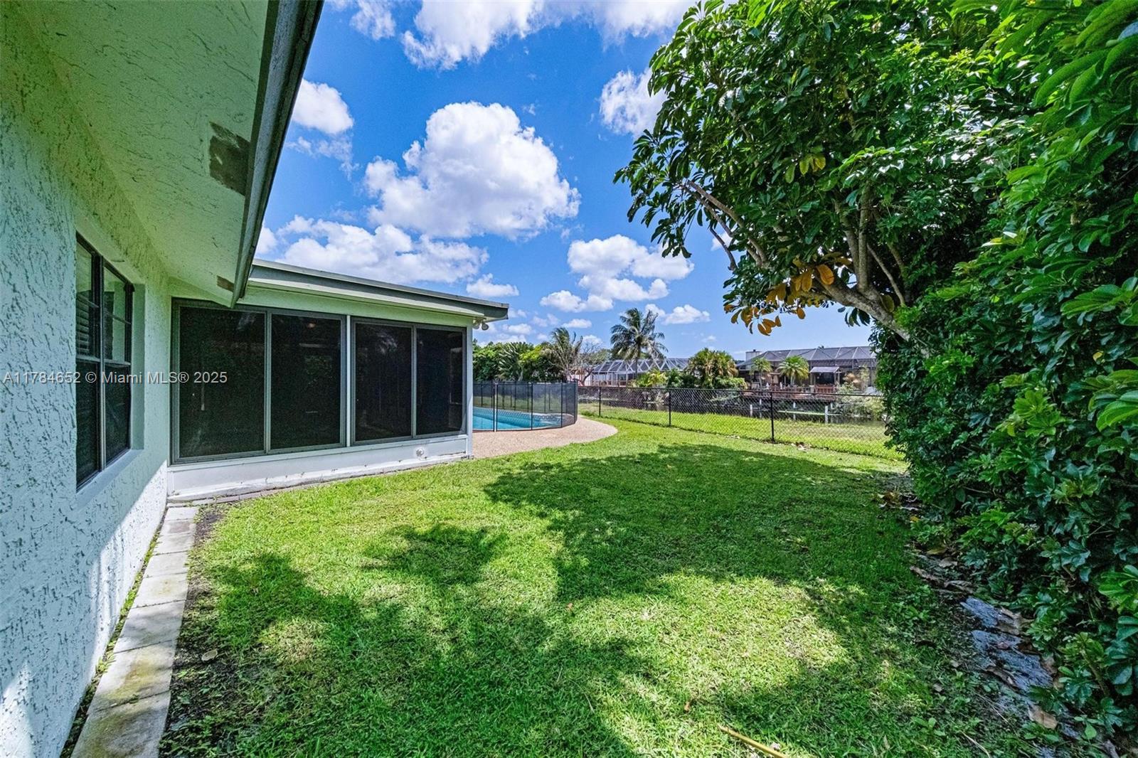 AMERICAN HOMES AT BOCA RA - Residential
