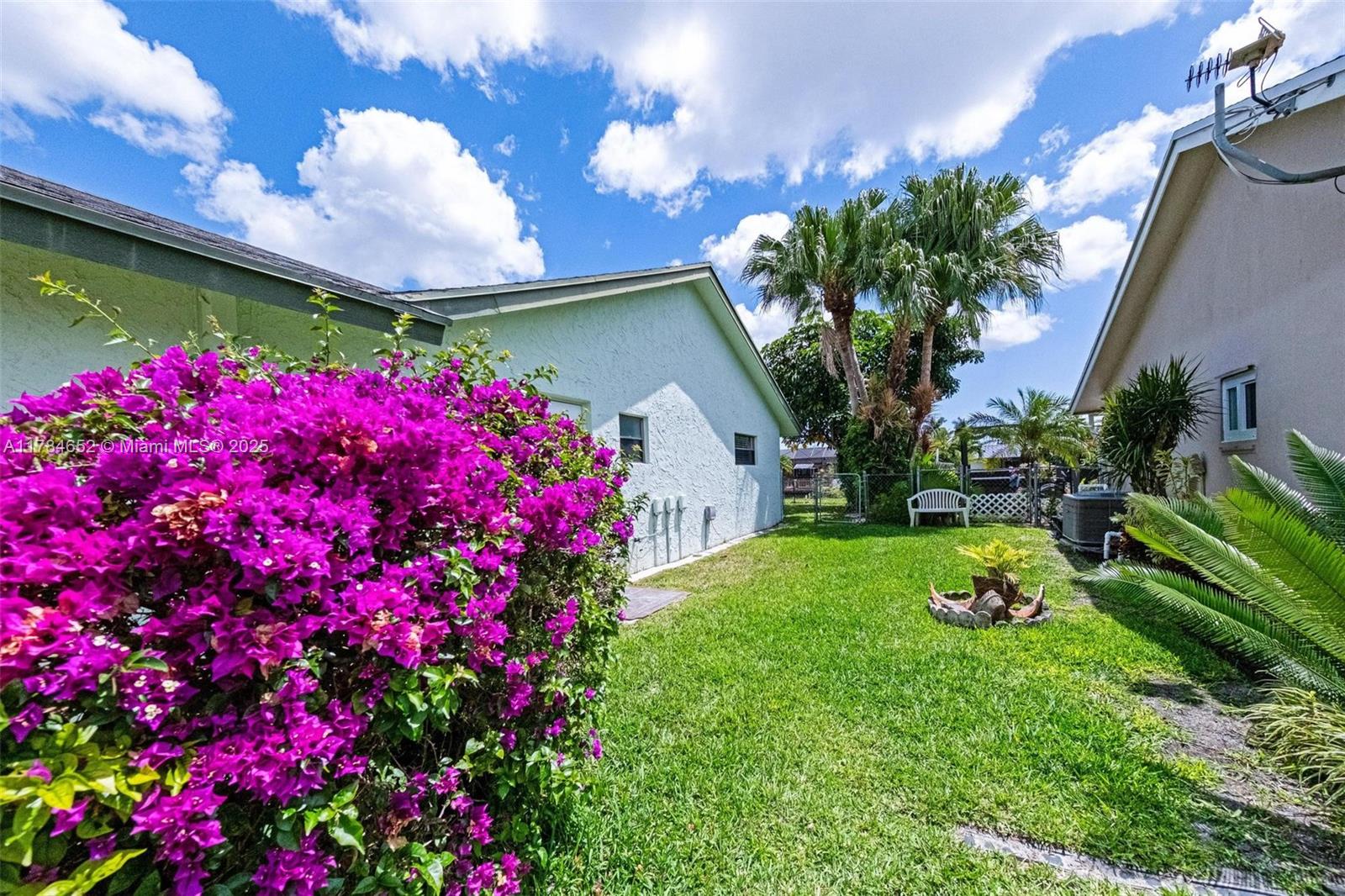 AMERICAN HOMES AT BOCA RA - Residential