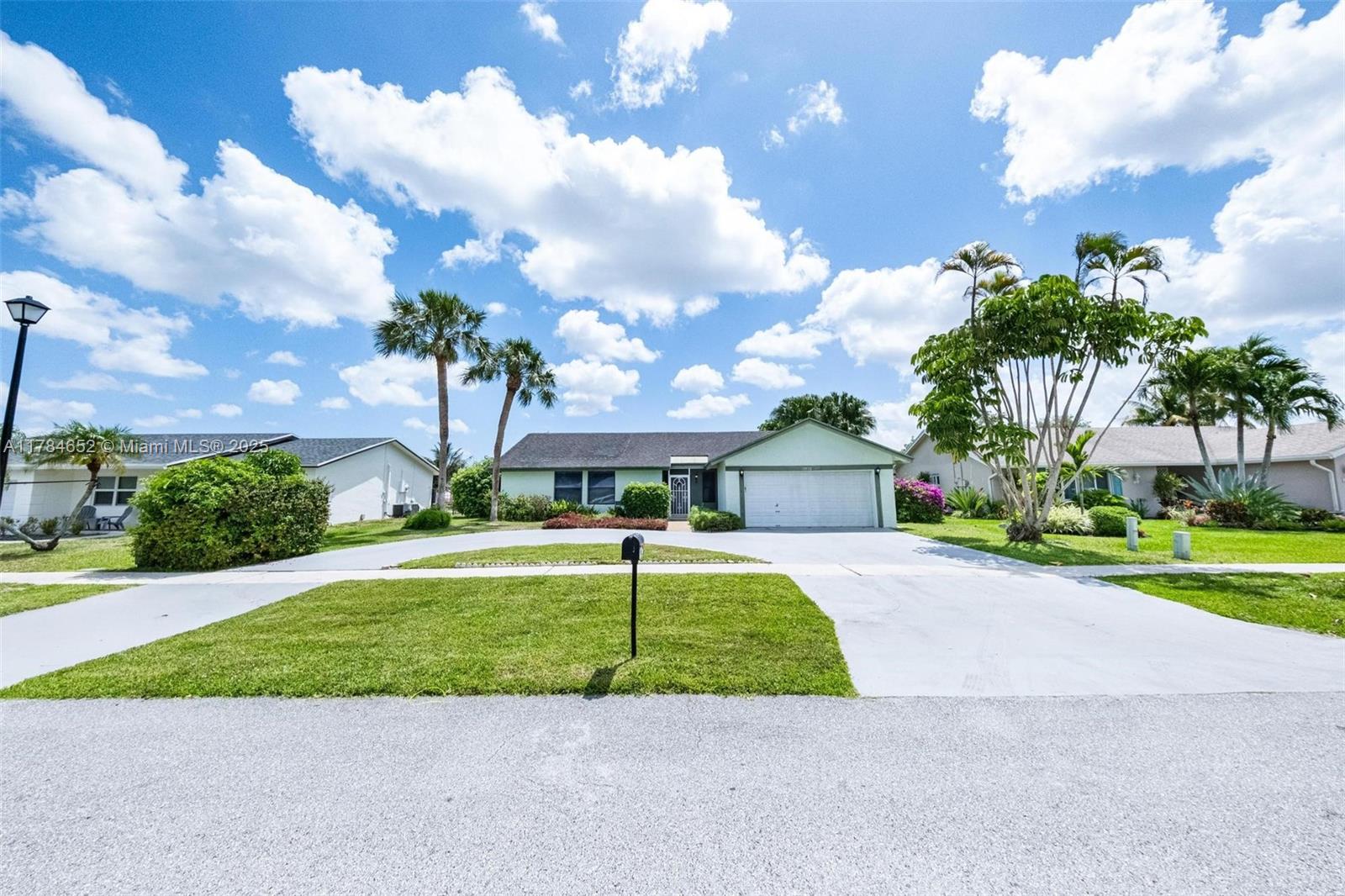 AMERICAN HOMES AT BOCA RA - Residential