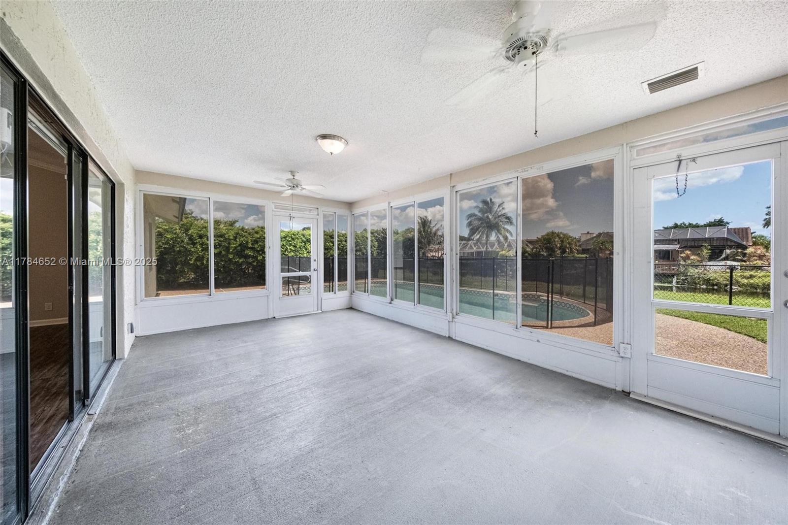 AMERICAN HOMES AT BOCA RA - Residential