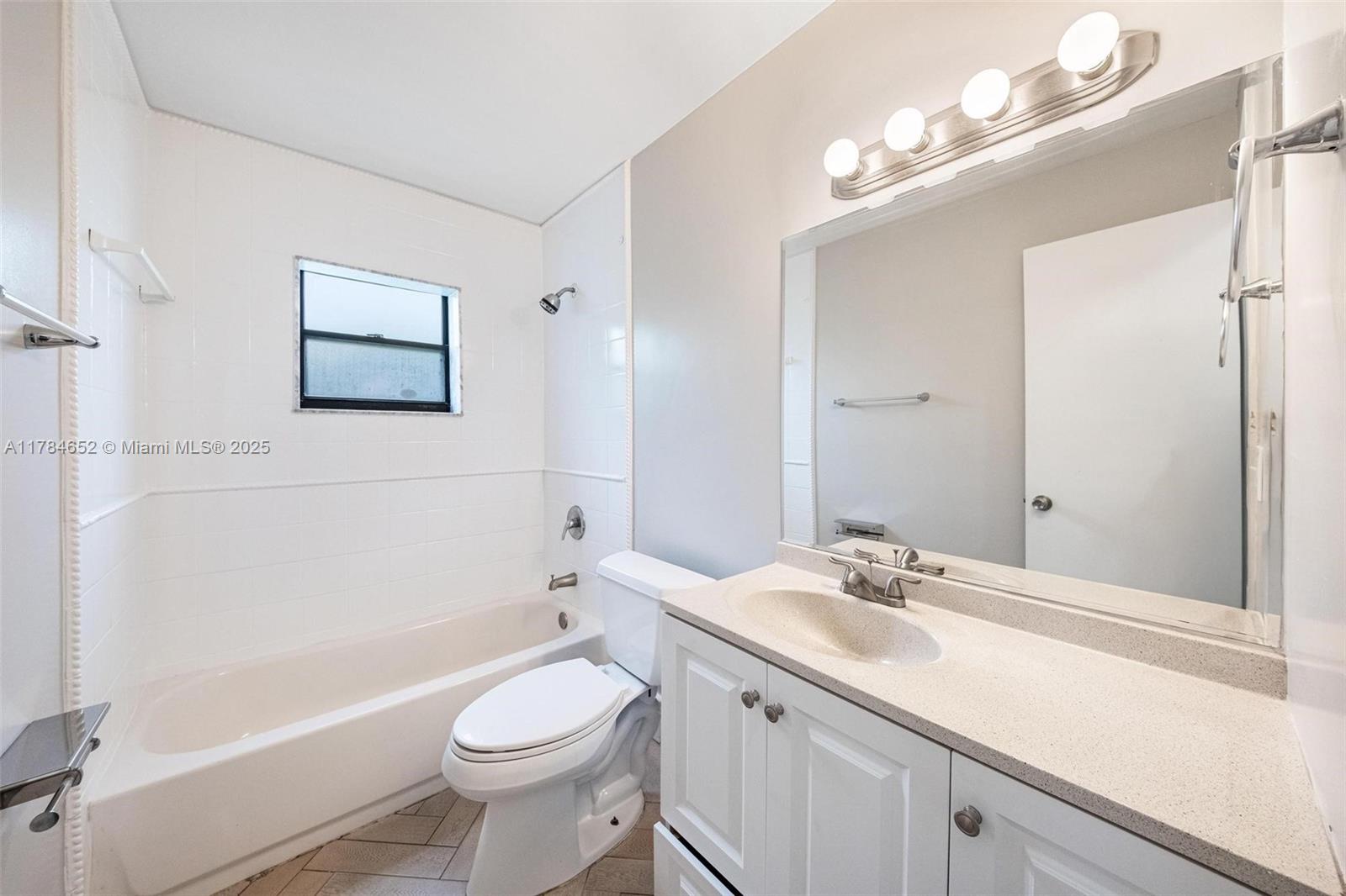 AMERICAN HOMES AT BOCA RA - Residential