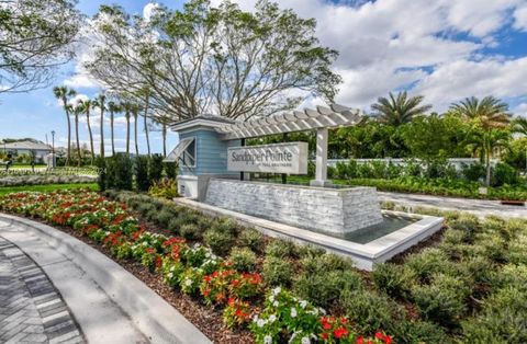 A home in Deerfield Beach