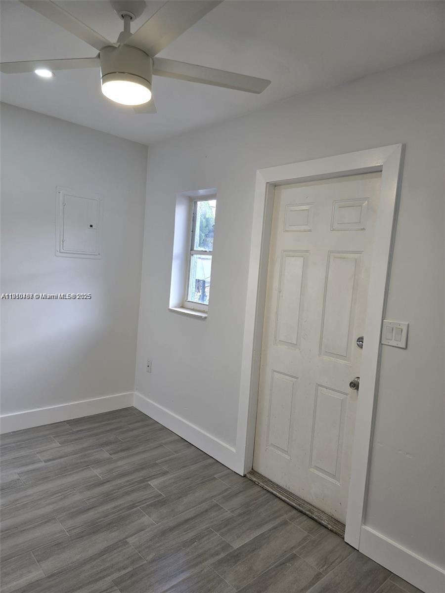 BISCAYNE SHORES CORR PLAT - Residential Lease