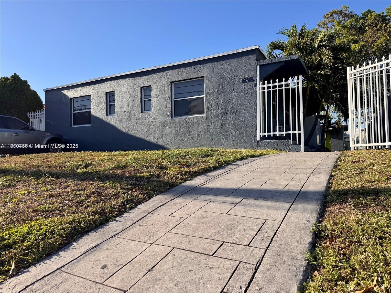 BISCAYNE SHORES CORR PLAT - Residential Lease