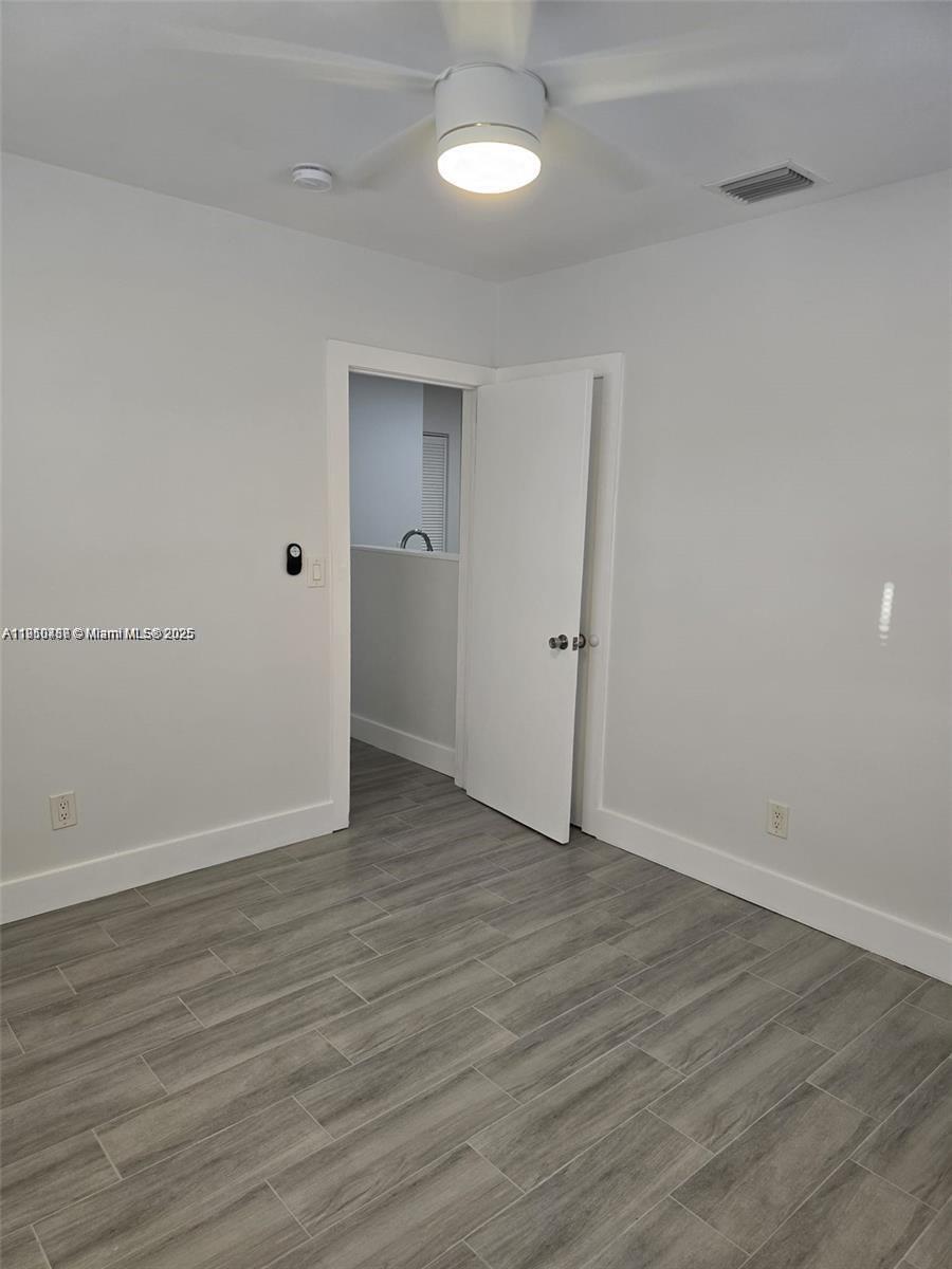 BISCAYNE SHORES CORR PLAT - Residential Lease