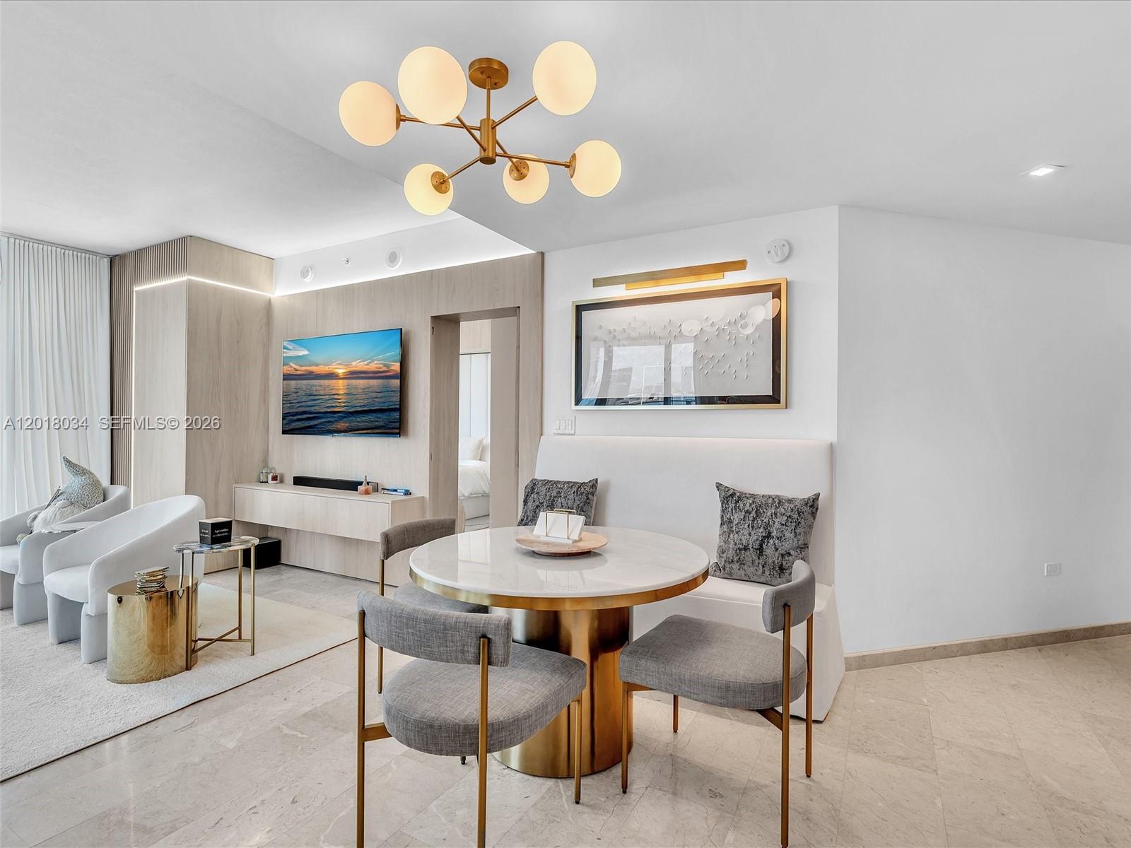RISE CONDO - Residential