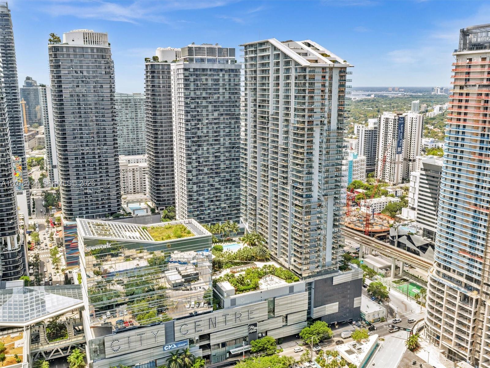 RISE CONDO - Residential