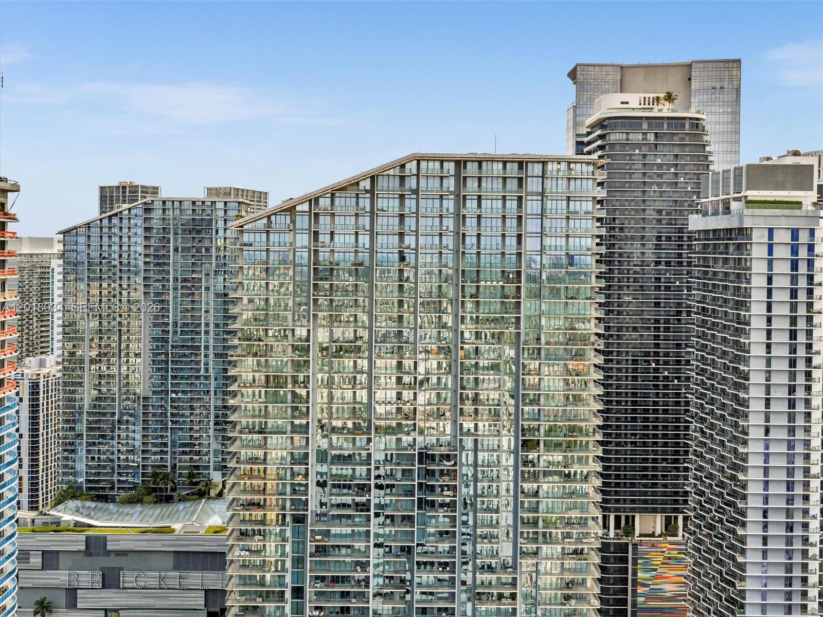 RISE CONDO - Residential