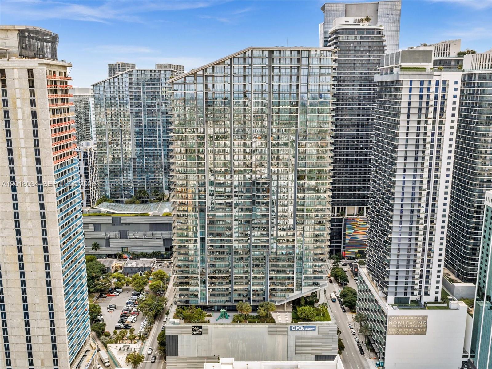 RISE CONDO - Residential