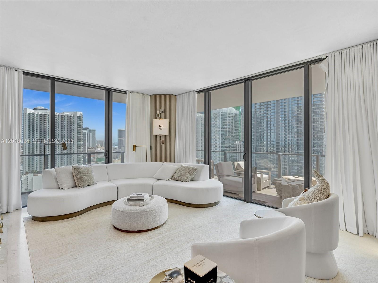 RISE CONDO - Residential