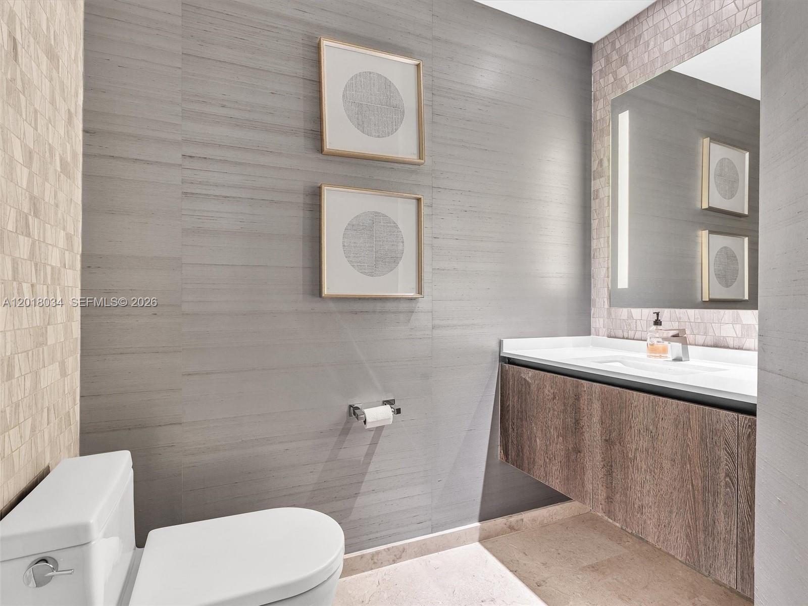 RISE CONDO - Residential
