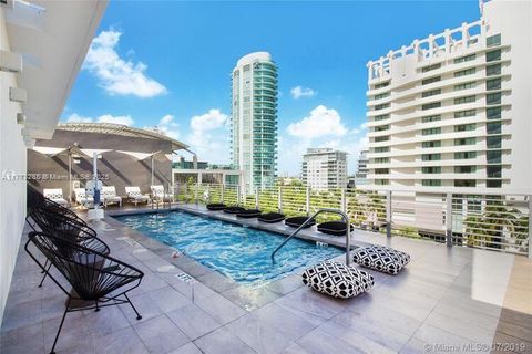 6080 Collins Avenue PH09 Miami Beach FL 33140