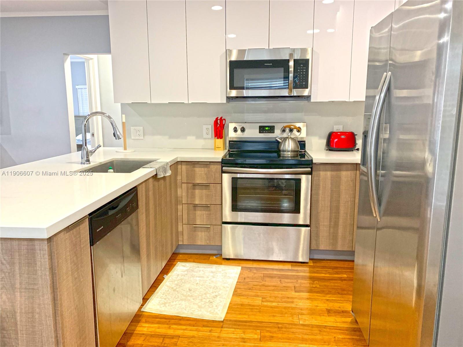 RAILWAY SHOPS ADDN 2ND AM - Residential Lease